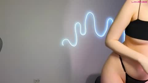 Toshi online show from 11/20/25, 01:11