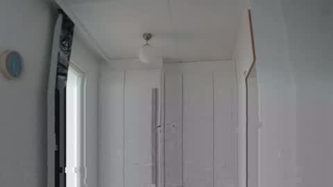 Snapshot of tosimies69 chatting on 09/28/25, 02:22 tosimies69 online show from 09/28/25, 02:22