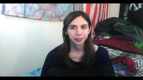 Luna online show from 01/29/25, 04:26