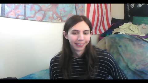 Luna online show from 09/22/25, 08:44