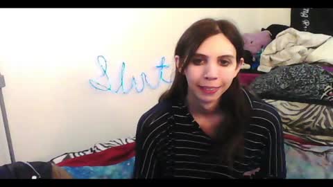 Luna online show from 10/12/25, 12:53