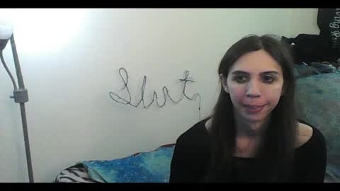 Luna online show from 11/15/25, 07:16