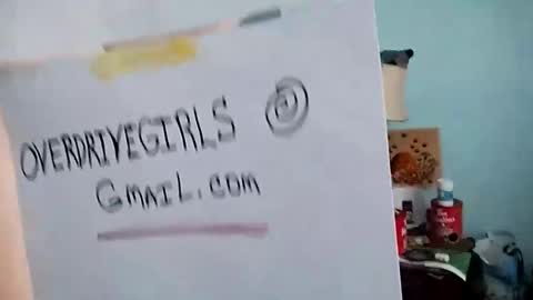 totallyawesome_65 online show from 01/15/25, 04:54