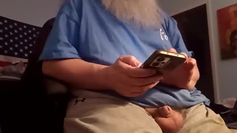 totallyawesome_65 online show from 04/09/26, 06:02