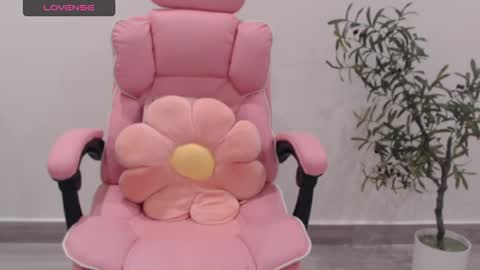 Angelina online show from 09/18/25, 03:41