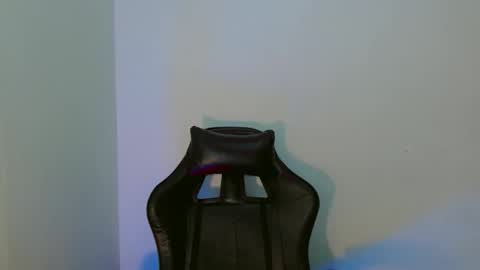 Alison online show from 09/21/25, 12:01