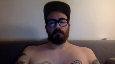 Snapshot of towers37 chatting on 11/12/25, 09:58 manu online show from 11/12/25, 09:58