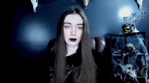 toxicdomme online show from 02/18/26, 05:53