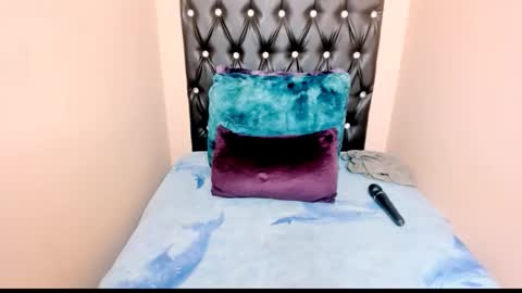 Snapshot of toxicfantasy4u chatting on 02/17/26, 02:41 toxicfantasy4u online show from 02/17/26, 02:41