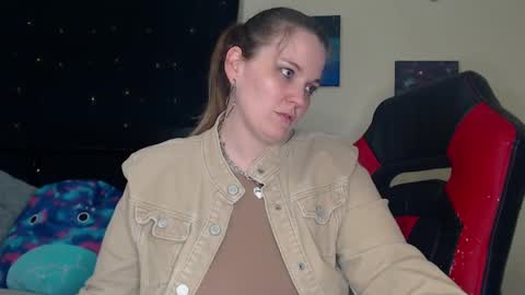 Lilly Miss Mistress Goddess Maam Queen Boss online show from 12/21/24, 11:33