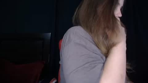 Snapshot of toxiclilly chatting on 06/29/26, 06:41 Lilly Miss Mistress Goddess Maam Queen Boss online show from 06/29/26, 06:41