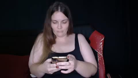 Snapshot of toxiclilly chatting on 07/02/26, 05:35 Lilly Miss Mistress Goddess Maam Queen Boss online show from 07/02/26, 05:35