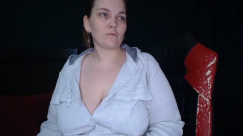 Snapshot of toxiclilly chatting on 07/06/26, 07:27 Lilly Miss Mistress Goddess Maam Queen Boss online show from 07/06/26, 07:27