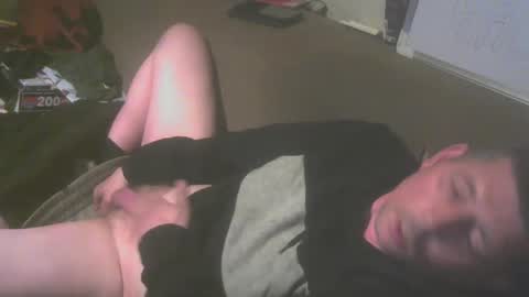 Snapshot of toyboy5546 chatting on 03/06/25, 09:42 Toyboy online show from 03/06/25, 09:42