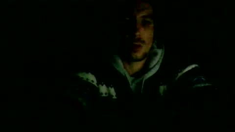 Snapshot of toyboysquirt chatting on 06/22/26, 10:12 toyboysquirt online show from 06/22/26, 10:12