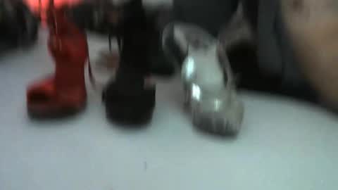 Snapshot of toypaar69 chatting on 11/08/25, 02:23 PIM und TAM online show from 11/08/25, 02:23