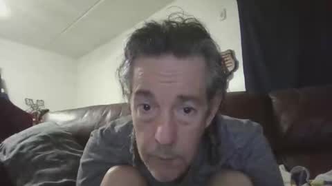 Snapshot of tpatslvr chatting on 03/12/26, 10:43 Sasha online show from 03/12/26, 10:43