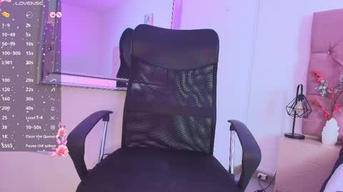 tracy online show from 03/10/26, 02:27