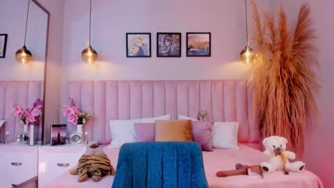 Snapshot of tracy_lee_ chatting on 02/11/26, 08:03 Tracy online show from 02/11/26, 08:03