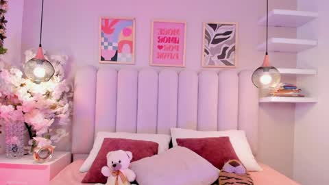 Tracy  online show from 03/24/26, 08:36