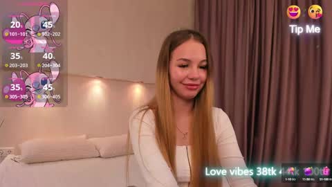 Snapshot of tracy_tay1or chatting on 01/27/25, 12:54 Tracy GMT2 Mon 3 AM - 4 PM Tue 3 AM - 4 PM Wed 3 AM - 4 PM Thur 3 AM - 4 PM Fri 3 AM - 4 PM online show from 01/27/25, 12:54