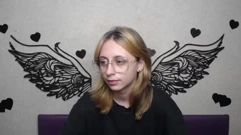 TracyLeeBB online show from 11/22/25, 11:53