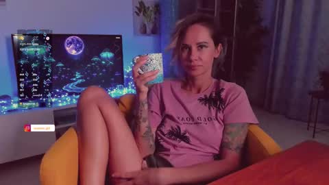 Hey my name is Kiri Kiri online show from 10/23/25, 09:35