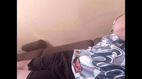 Snapshot of trancetunnel chatting on 01/11/26, 11:59 trancetunnel online show from 01/11/26, 11:59