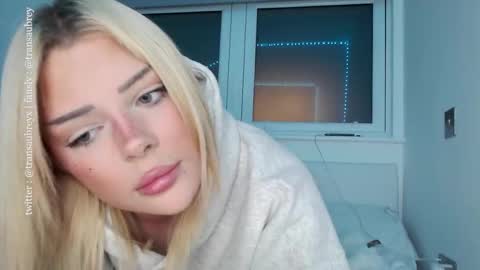 aubrey 3 online show from 09/13/25, 07:35