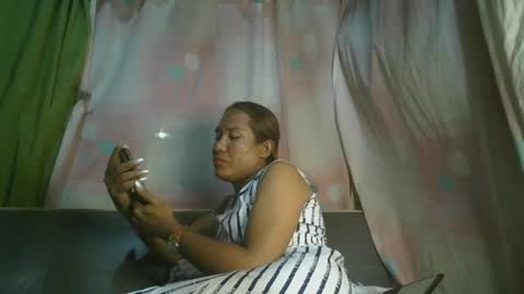 Snapshot of transhottie28 chatting on 02/02/25, 10:46 transhottie28 online show from 02/02/25, 10:46