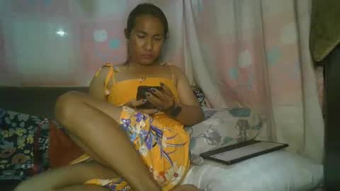 Snapshot of transhottie28 chatting on 02/21/25, 11:01 transhottie28 online show from 02/21/25, 11:01