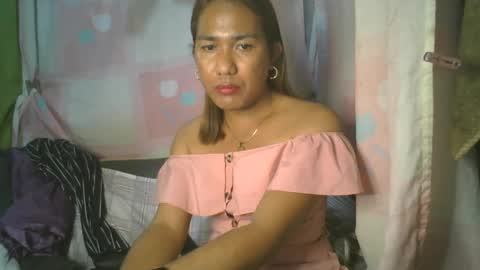 Snapshot of transhottie28 chatting on 03/02/25, 10:03 transhottie28 online show from 03/02/25, 10:03