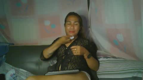 Snapshot of transhottie28 chatting on 03/12/25, 03:40 transhottie28 online show from 03/12/25, 03:40