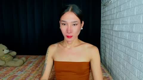 Snapshot of transmedusaxxx chatting on 07/06/26, 01:57 Chloe online show from 07/06/26, 01:57
