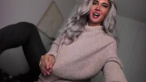 ALMIGHTY GODDESS VALENTINA online show from 02/06/26, 05:38