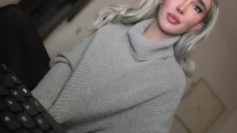 ALMIGHTY GODDESS VALENTINA online show from 03/14/26, 08:03