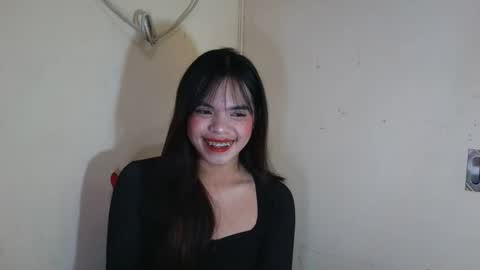 transpinay_kimxxx online show from 12/16/25, 07:24