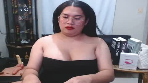 Snapshot of travelergirl chatting on 07/03/26, 10:05 travelergirl online show from 07/03/26, 10:05