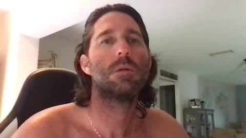 TravisKenn online show from 06/09/26, 07:03