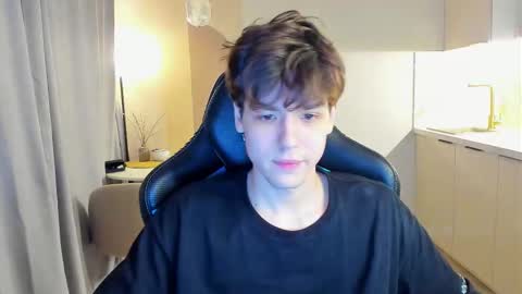 travisrivas online show from 10/23/25, 07:23