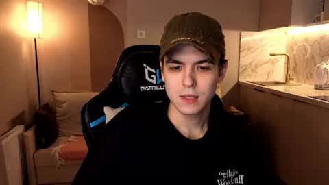 Snapshot of travisrivas chatting on 07/02/26, 02:01 travisrivas online show from 07/02/26, 02:01