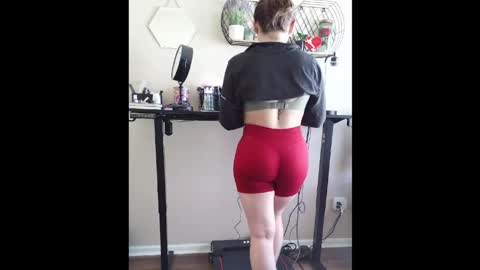 treadmillprincess online show from 06/02/26, 08:55