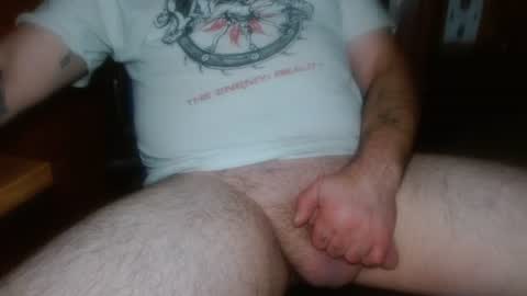 Snapshot of treasured_trash chatting on 06/27/26, 05:23 Dilly Dally online show from 06/27/26, 05:23