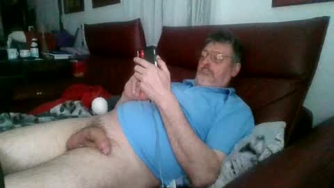 trebgeis1 online show from 04/08/26, 08:42