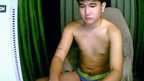 trebz_01 online show from 12/22/25, 07:11