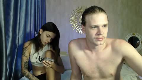 Sarah And Jon online show from 02/03/25, 04:35