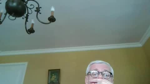 Snapshot of trekbeestje1 chatting on 02/02/26, 02:16 trekbeestje online show from 02/02/26, 02:16