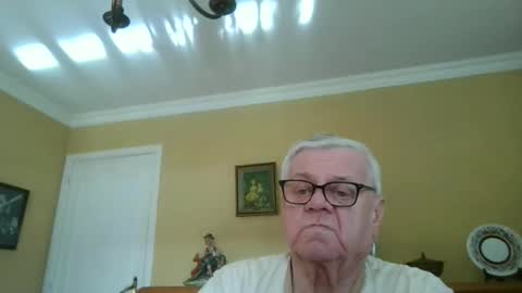 Snapshot of trekbeestje1 chatting on 02/25/26, 10:47 trekbeestje online show from 02/25/26, 10:47