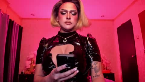 Jade online show from 01/27/25, 09:33