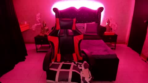 Jade online show from 02/02/25, 08:08